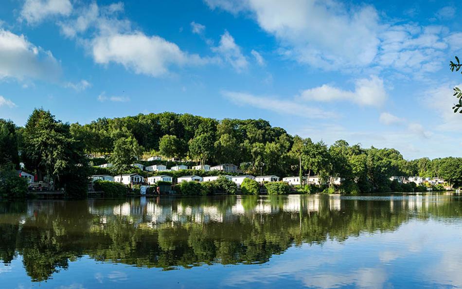 coghurst hall holiday park in sussex