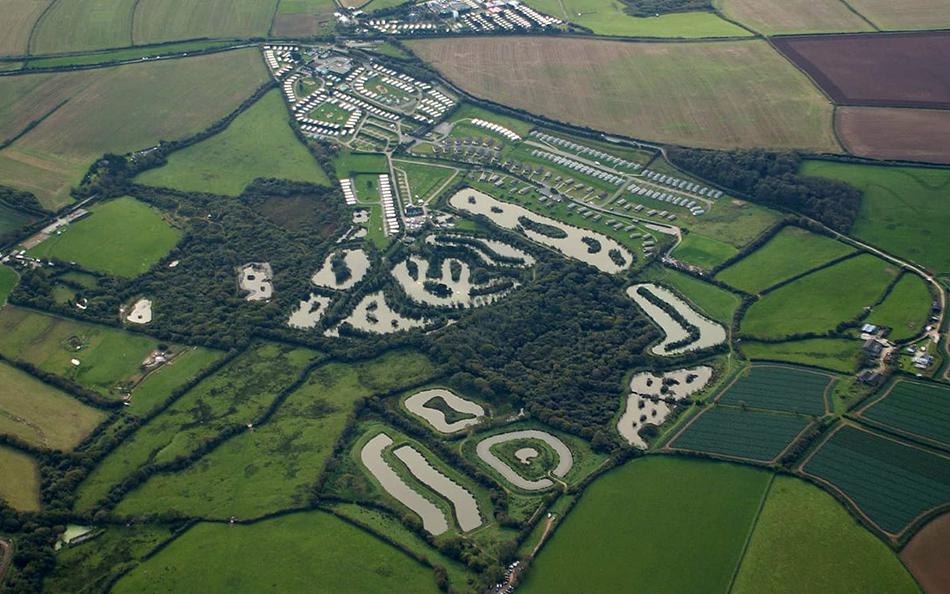 white acres holiday park in cornwall