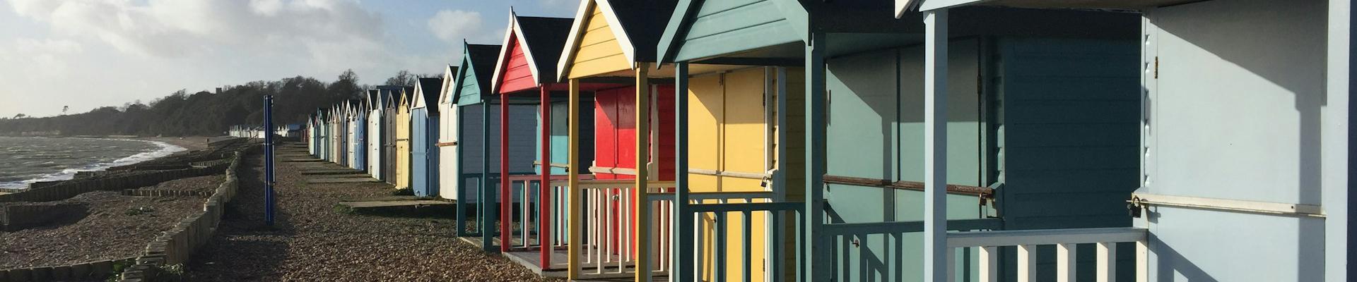 See holiday parks for caravan holidays in New Milton here