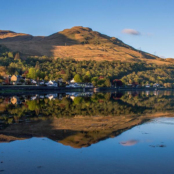 View Dumbartonshire holiday parks for lodge and caravan holidays