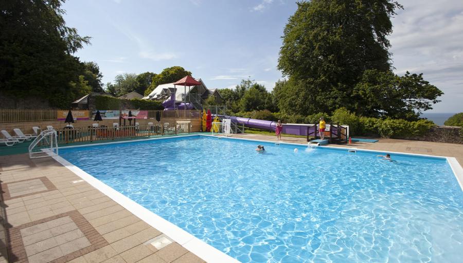 Bideford Bay Holiday Park outdoor swimming pool