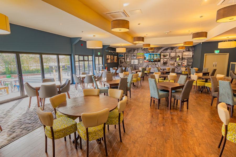 Dawlish Sands Holiday Park club house and bar