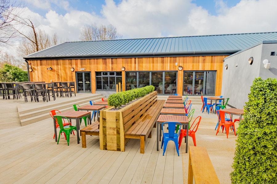 outside seating at Dawlish Sands Holiday Park