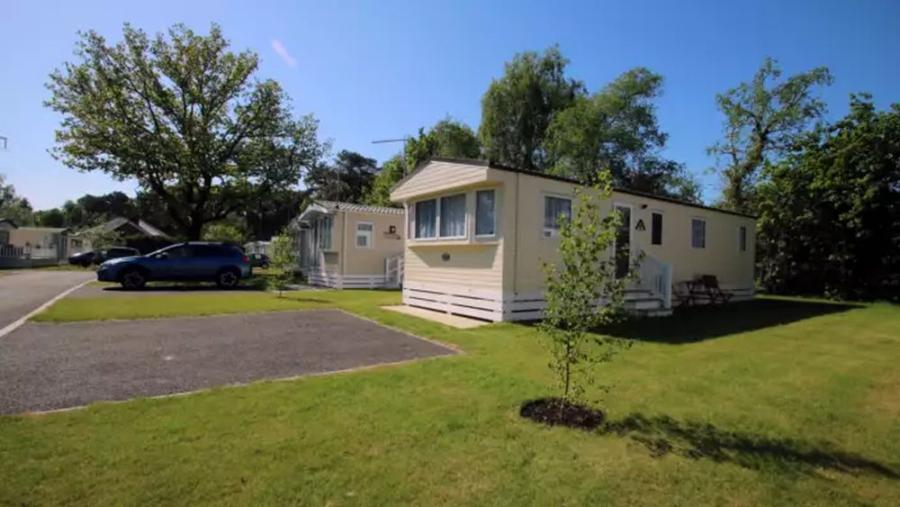 luxury caravans in Dorset at Forest Edge Holiday Park