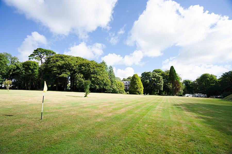 pitch and put at Hengar Manor Holiday Park