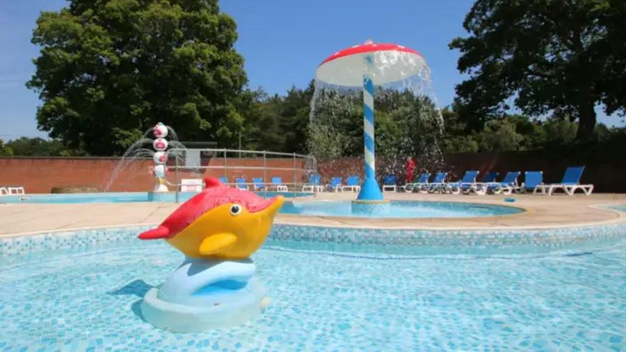 outdoor pool at Oakdene Forest Park