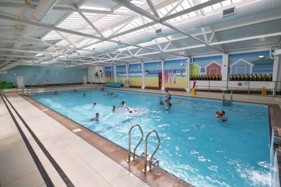 indoor swimming pool at Perran Sands holiday park