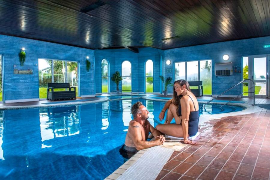 Perran View Holiday Park in Cornwall with swimming pool