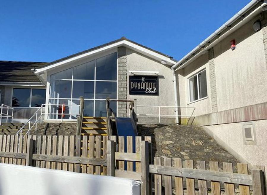 facilities at St Ives Bay Holiday Park