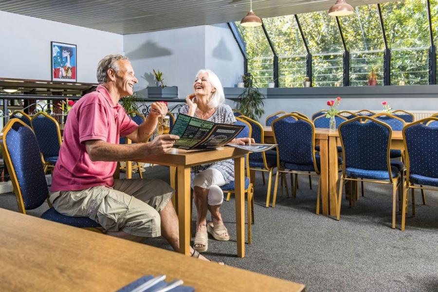 in the bar and restaurant at Tolroy Manor Holiday Park