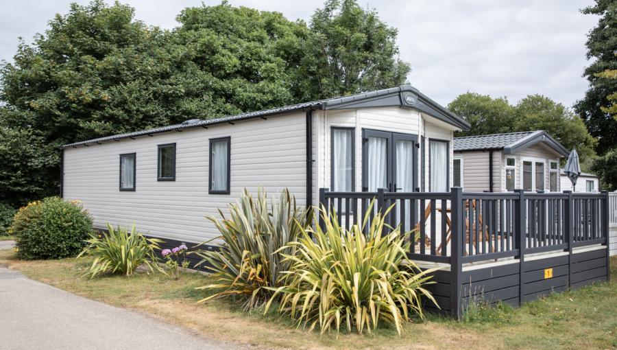 River Valley Country Park luxury caravans with hot tubs