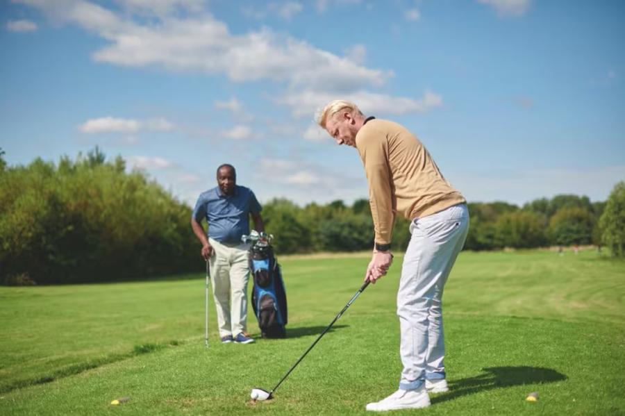 nine hole golf course at Cleethorpes Beach Holiday Park