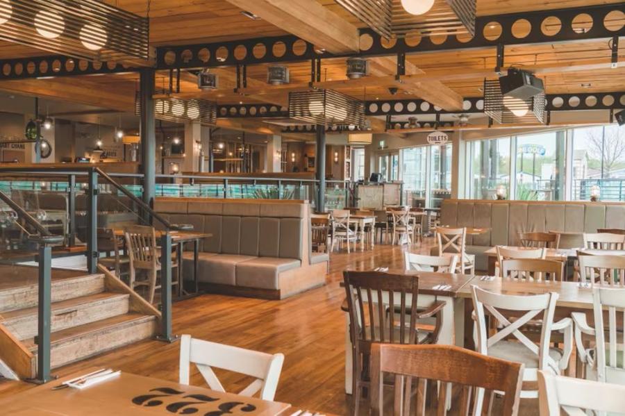 restaurant area at Craig Tara Holiday Park
