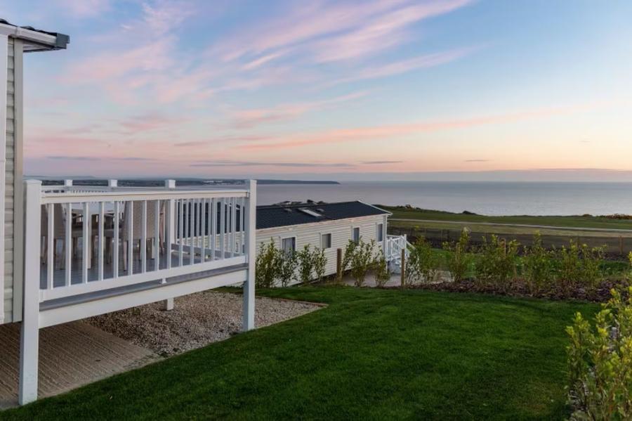caravans by the beach on the Yorkshire caravan parks