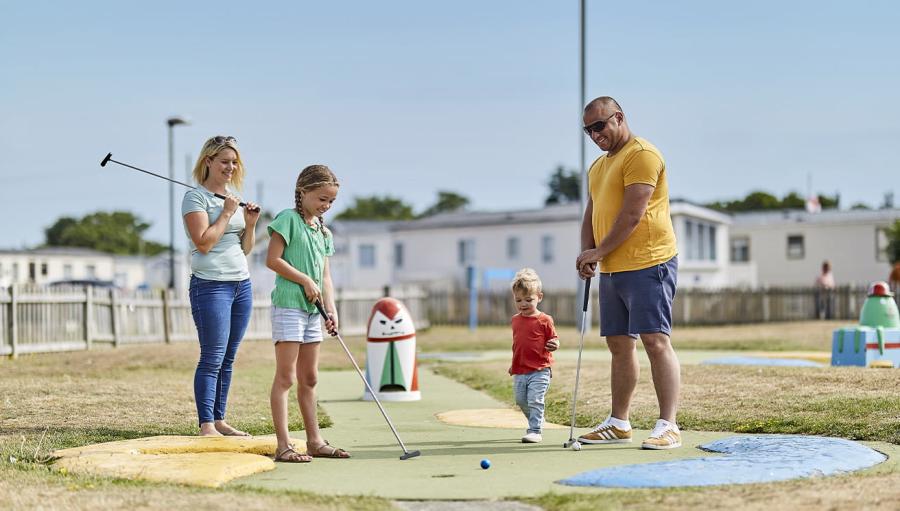 crazy golf course at Romney Sands Holiday Park