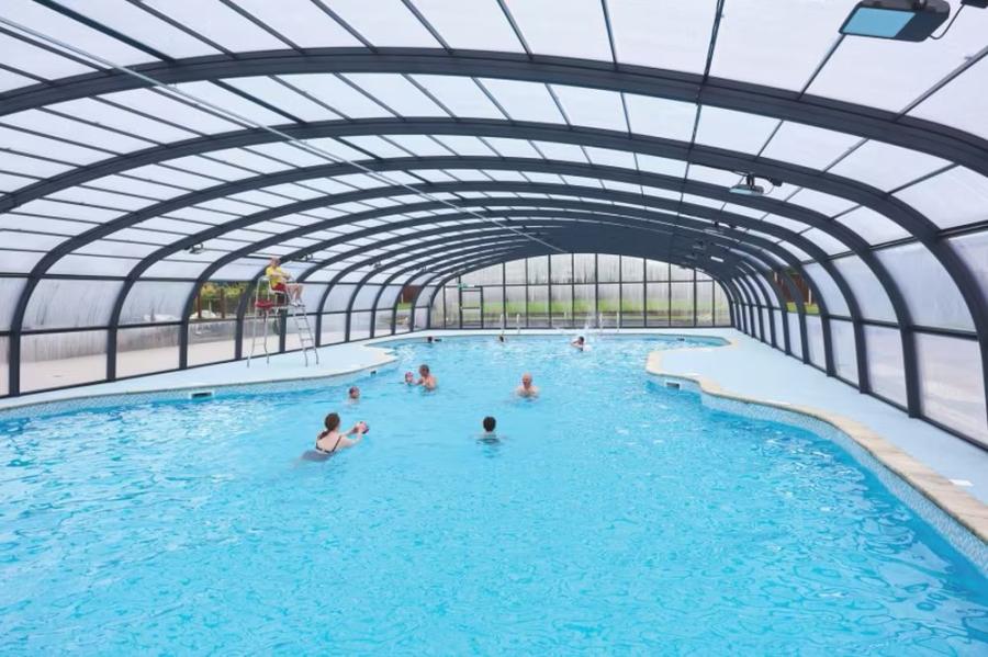 the large indoor pool at Hopton Holiday Village