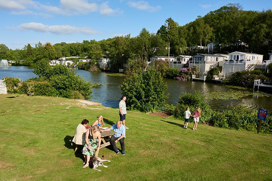 caravan park in Sussex with fishing