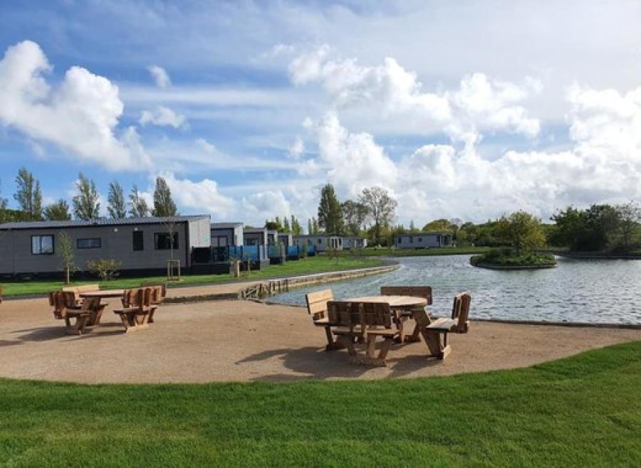 holiday park with fishing in Hampshire