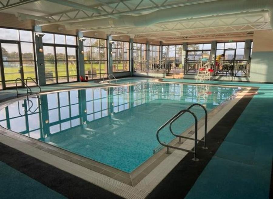 Mill Rythe Holiday Park indoor pool area