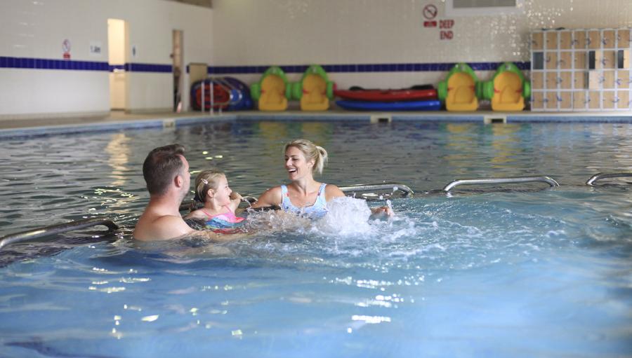 the indoor swimming pool at Sunnydale Holiday Park