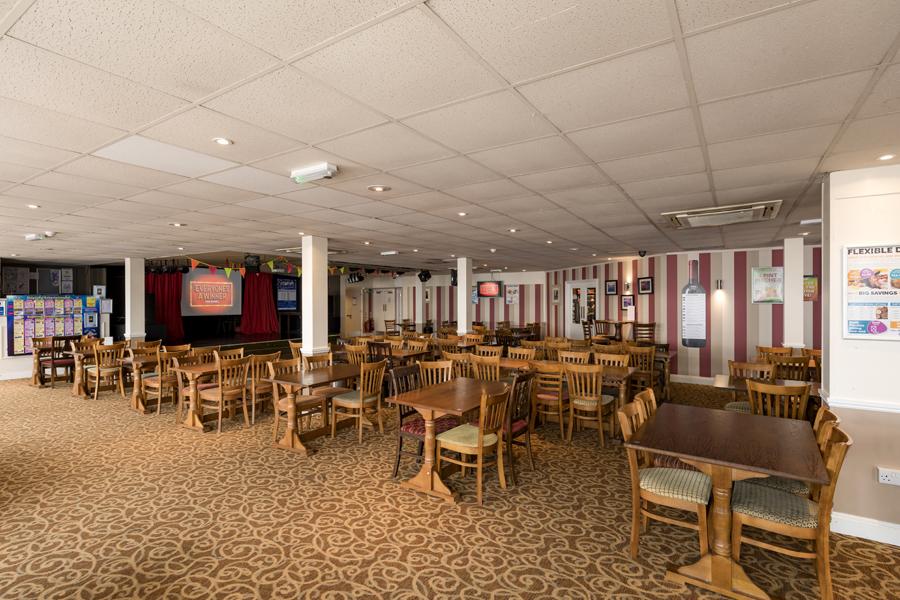 the entertainment venue at Winchelsea Sands Holiday Park