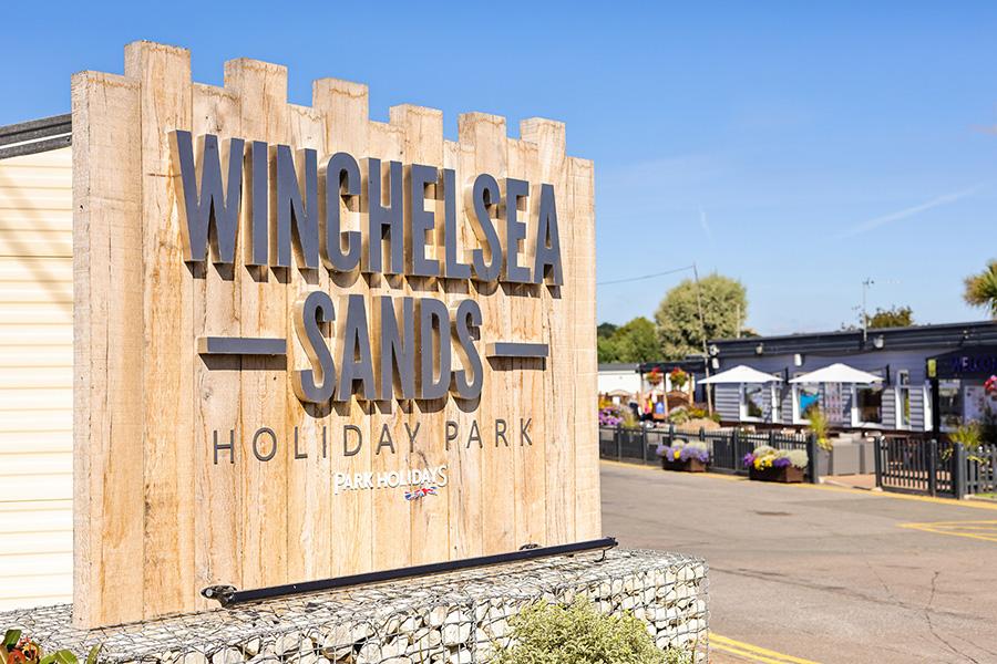 enterance to Winchelsea Sands Holiday Park