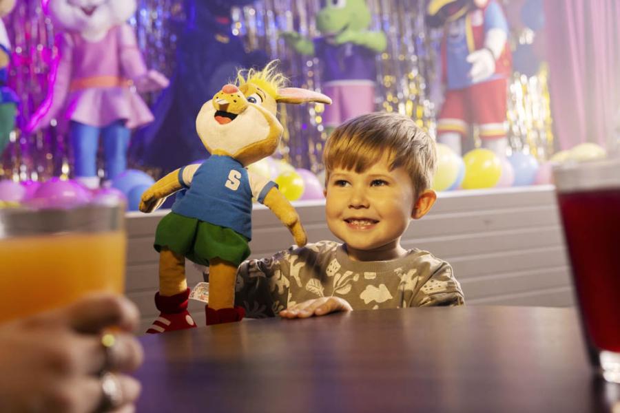 kids club for entertainment at Cayton Bay Holiday Park