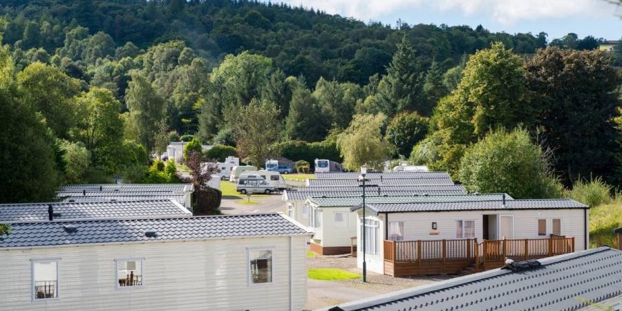 static caravans by Loch Lomand in Scotland at Lomond Woods Holiday Park