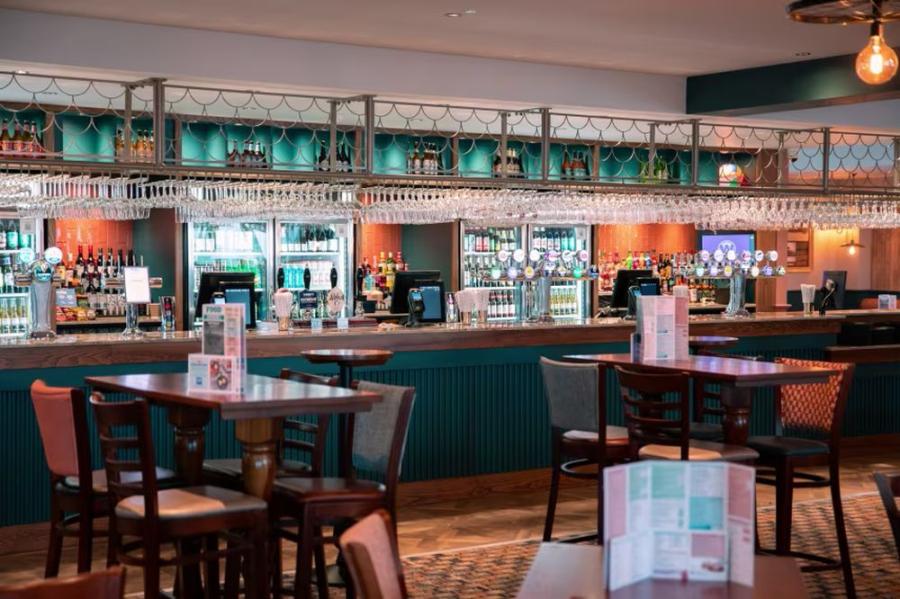 the bar in the venue at Primrose Valley Holiday Park