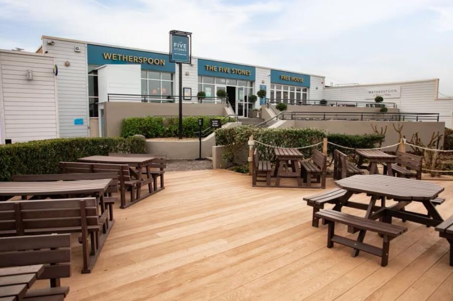 Primrose Valley Holiday Park outdoor seating area