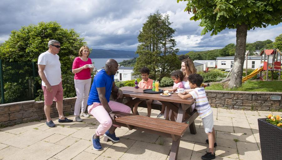 eating outside and enjoying the view at Wemyss Bay Holiday Park 