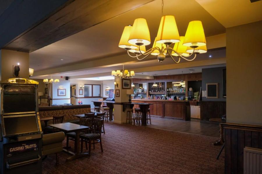 the bar and restaurant at Cockerham Sands Holiday Park