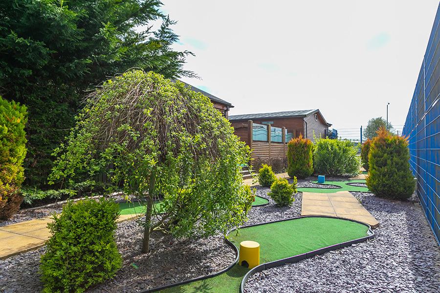 crazy golf course at Glendale holiday park