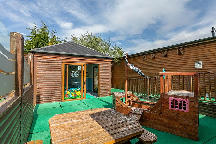 kids craft centre at Glendale holiday park