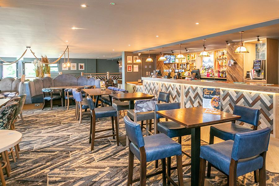 the bar at Glendale holiday park