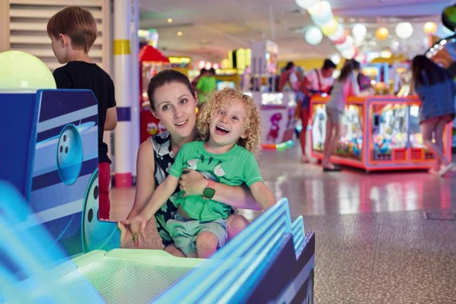 the amusement arcade at Greenacres Holiday Park