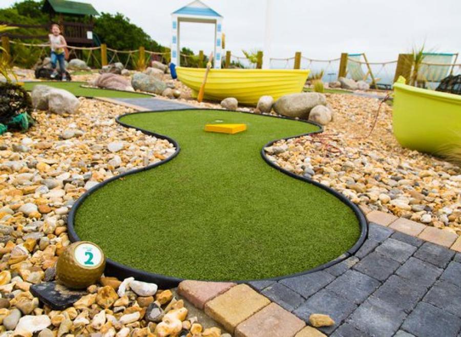 the crazy golf course at Whitecliff Bay Holiday Park