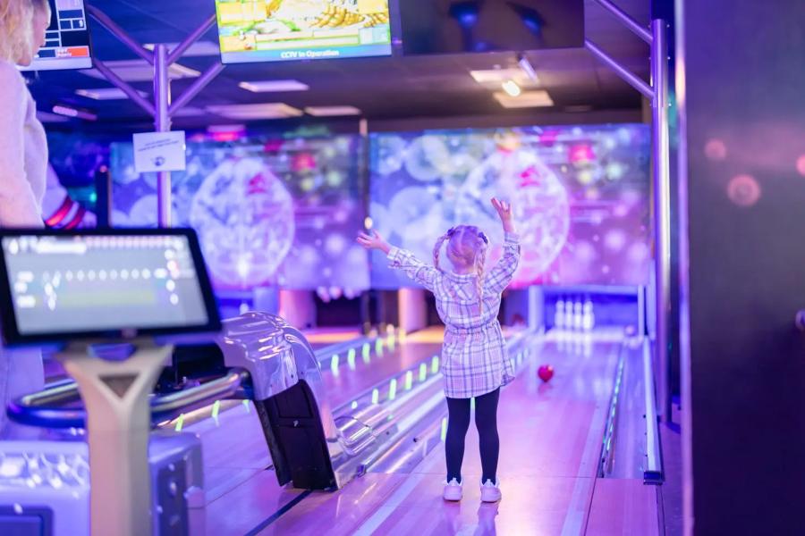ten pin bowling on holiday at the Bluestone National Park Resort