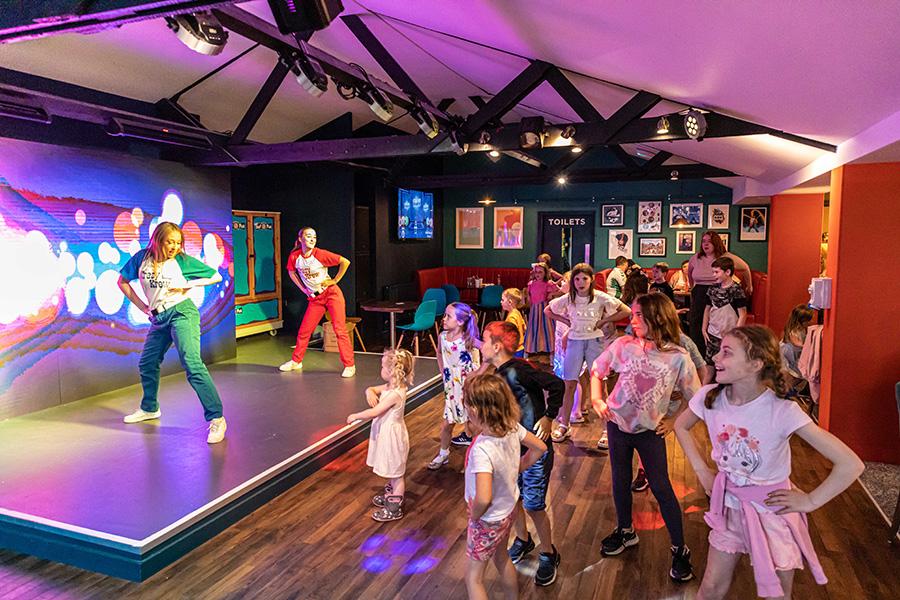 kids club entertainment at Silver Sands Holiday Park