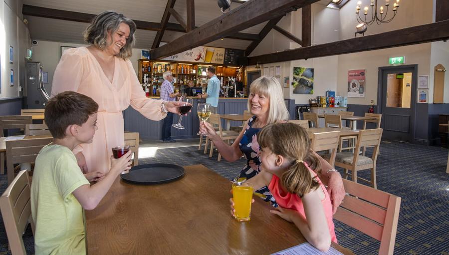 the restaurant at Todber Valley Holiday Park