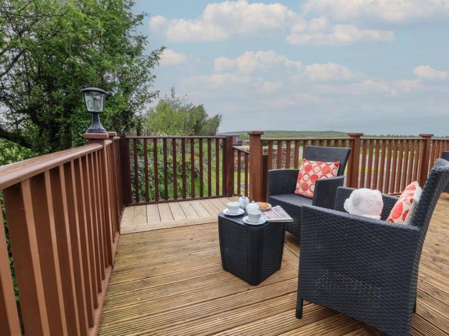 lodge holidays near the sea in Devon at Mullacot park