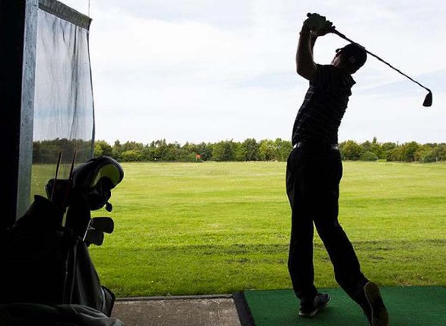 the driving range at Appletree Holiday Park