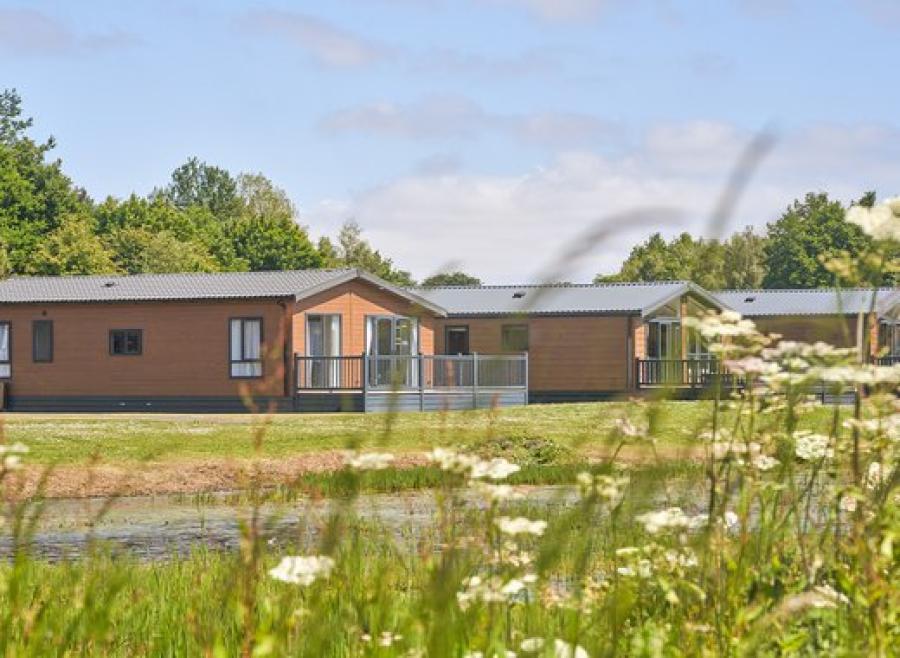 luxury caravan holidays in Lincolnshire