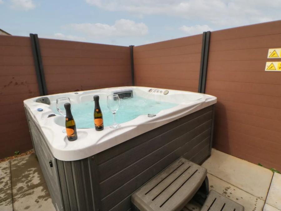 lodge holidays with hot tubs at Bockenfield Country Holiday Park in Northumberland