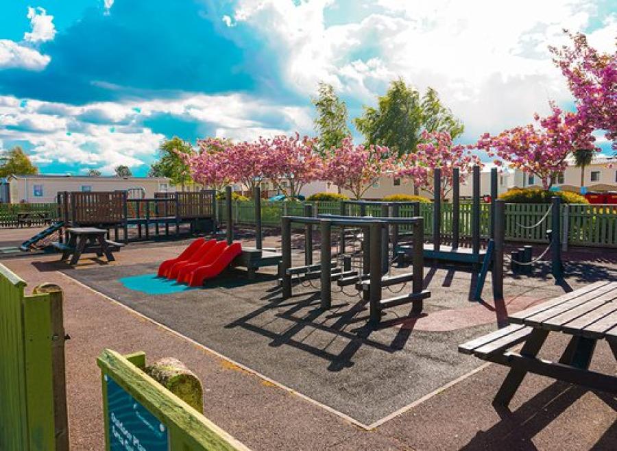 the outdoor adventure playground at Cleethorpes Pearl Holiday Park
