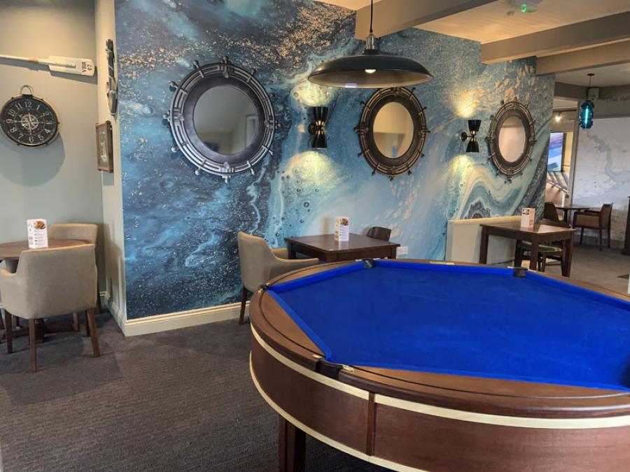 inside seating for relaxation at Solent Breezes Holiday Park
