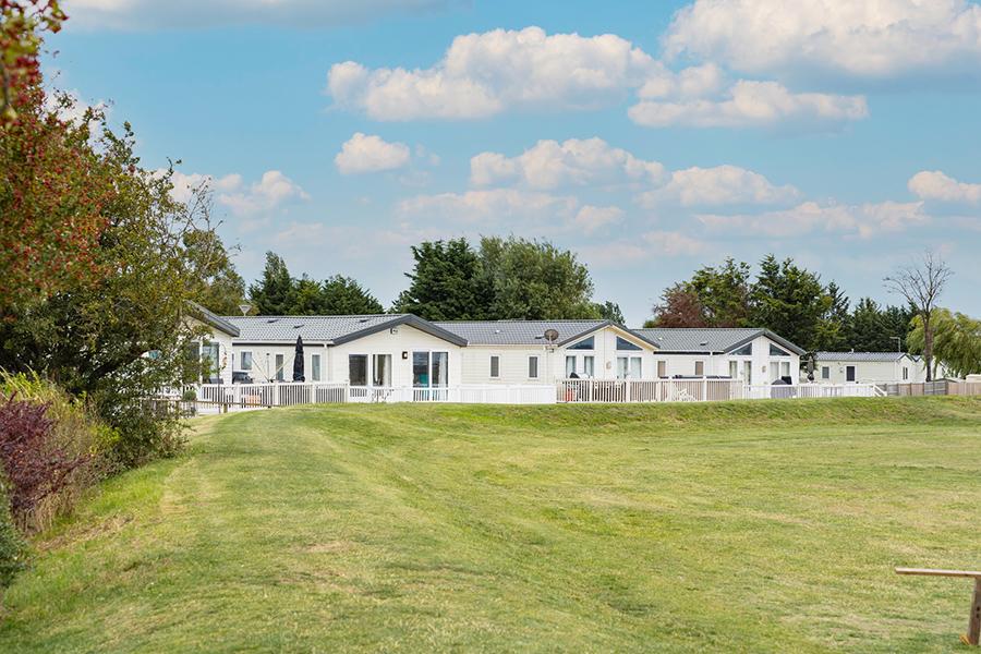 lodge and caravan holidays in soutminster, Essex