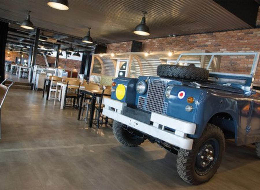 the funky restaurant at Tattershall Lakes Country Park