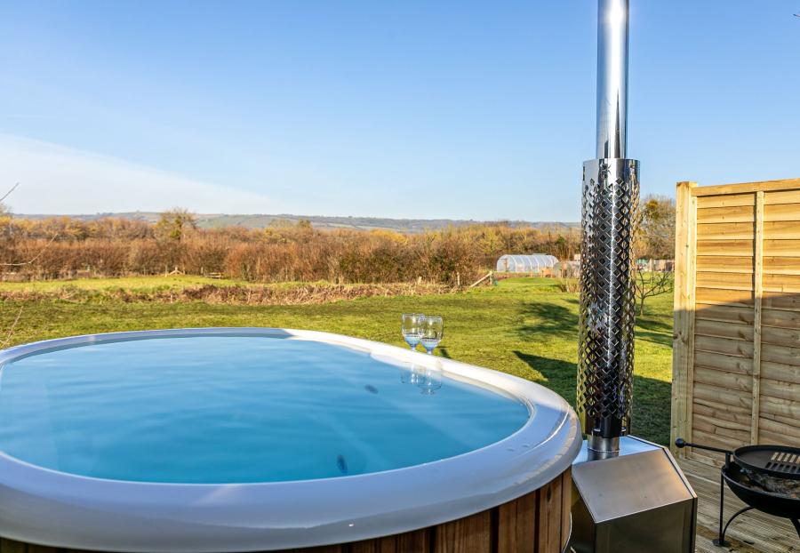 hot tub glamping pod at apple tree glamping, somerset