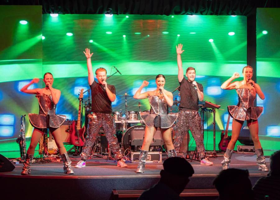 entertainment at Beverley Park